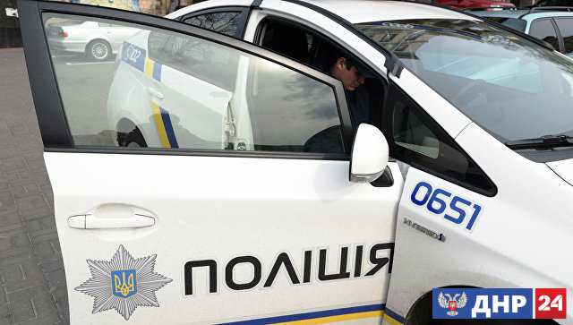 В Киеве националисты и полицейские применили газ во время погрома в суде